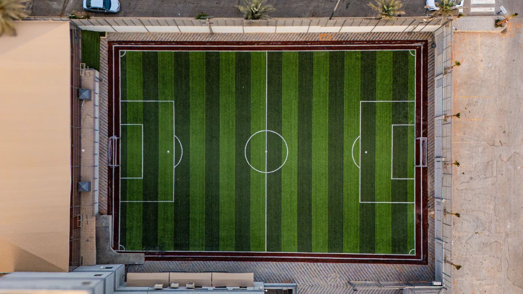 الملاعب الرياضية
